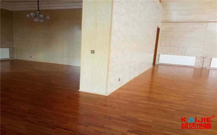 江蘇楓木籃球地板價格是多少