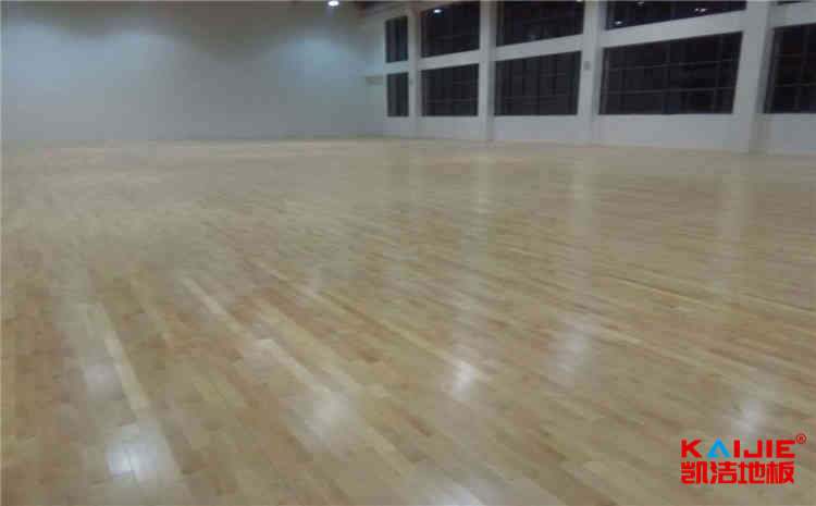 硬木企口體育木地板是多少錢