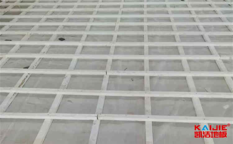 楓樺木木地板籃球館雙層龍骨結(jié)構(gòu)