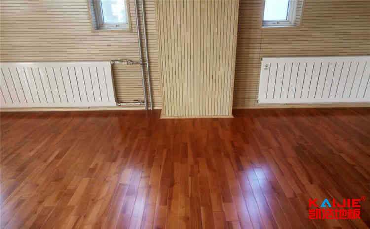 沈陽(yáng)體育地板報(bào)價(jià)