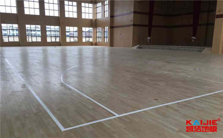 貴州楓木實(shí)木運(yùn)動地板哪家便宜