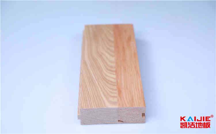 柞木木地板籃球館一般多少錢？