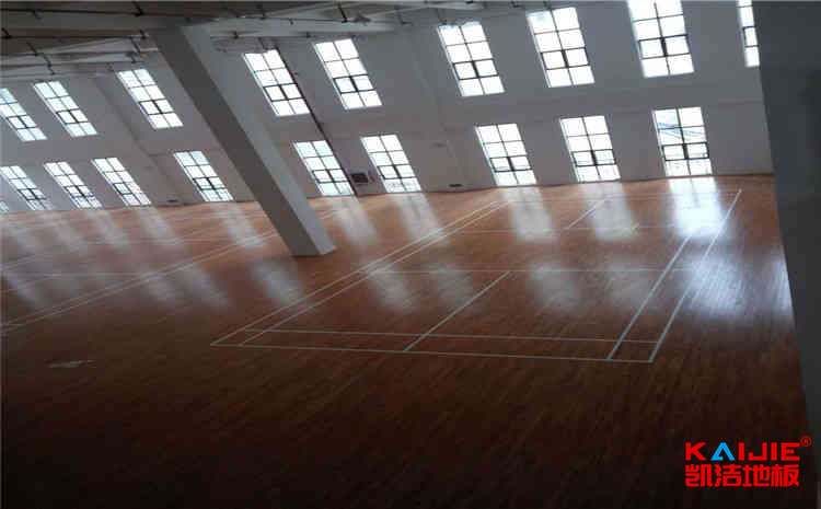 廣西實木運動地板施工技術