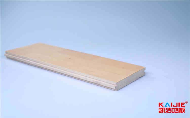 楓樺木和柞木運(yùn)動(dòng)木地板特點(diǎn)