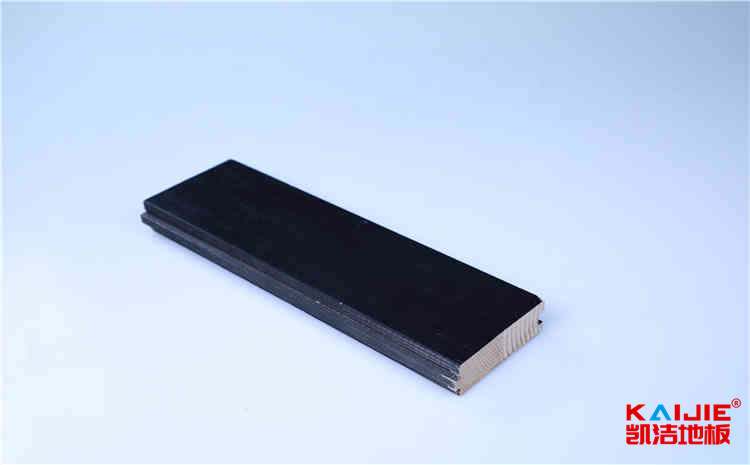 **男籃球場用的什么地板