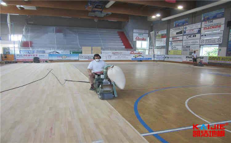 專業(yè)的乒乓球館木地板每平米價格
