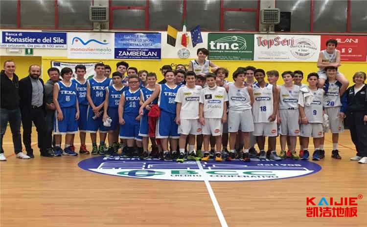 松木籃球運(yùn)動(dòng)地板生產(chǎn)廠家