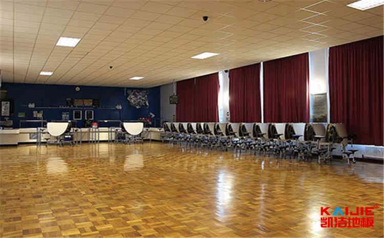 楓樺木實木運動地板造價是的多少？