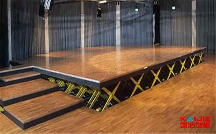 學校風雨操場運動地板批發(fā)價格