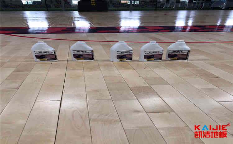 體育木地板色差怎么控制？