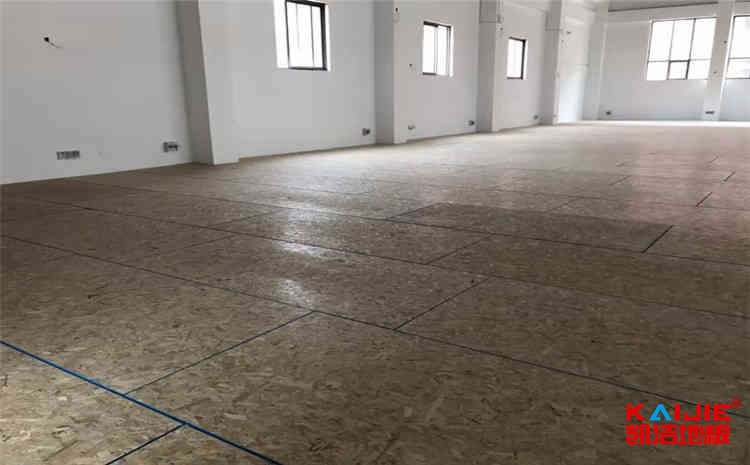 籃球場(chǎng)木地板價(jià)格多少錢？