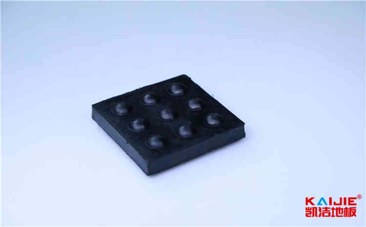 貴陽楓木籃球場(chǎng)地板圖片