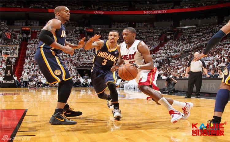 新疆楓樺木體育地板品牌**