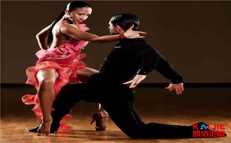 硬木企口體育場(chǎng)木地板品牌