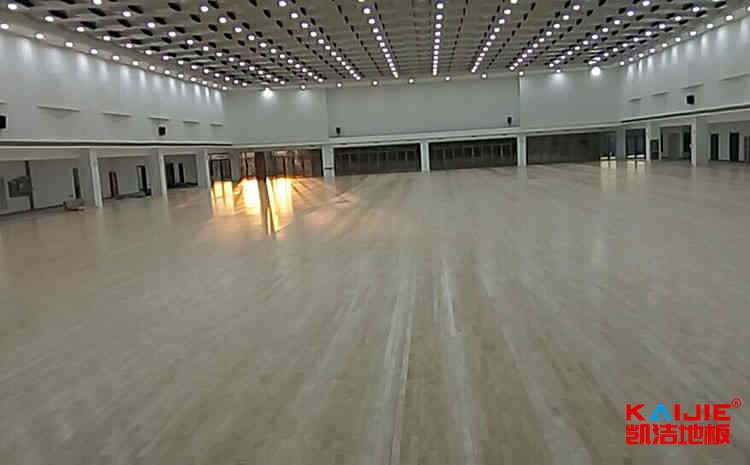 學(xué)校NBA籃球場(chǎng)木地板一平米價(jià)格