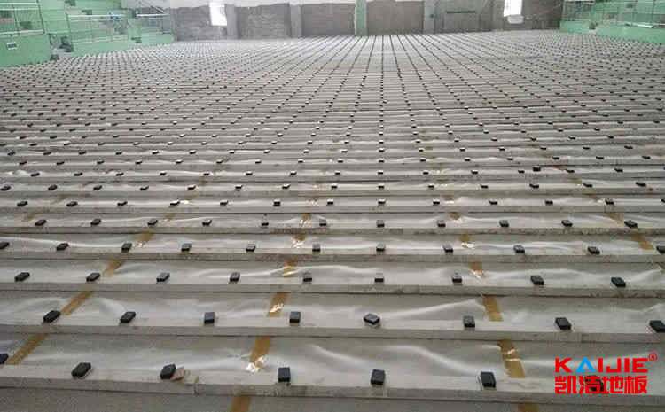 國內(nèi)運(yùn)動木地板安裝