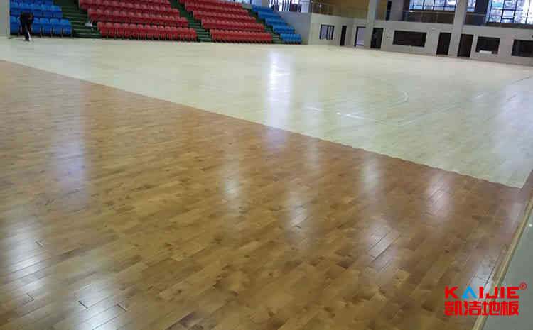 選擇楓木籃球地板有什么優(yōu)勢？