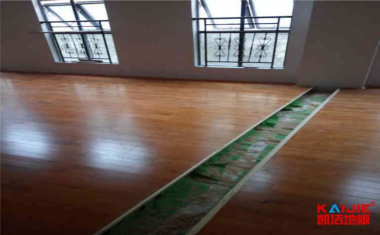 原木是怎么變成專業(yè)運(yùn)動木地板的？