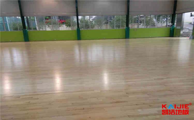 福建硬木企口實木運動地板批發(fā)