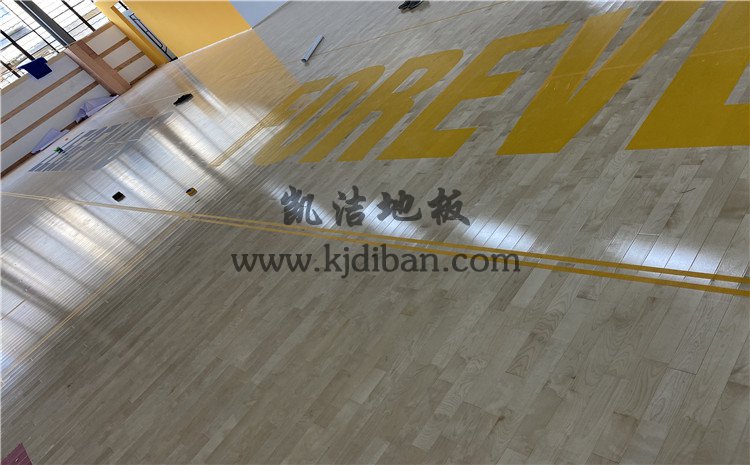 杭州曼巴籃球中心木地板項(xiàng)目-凱潔實(shí)木運(yùn)動地板