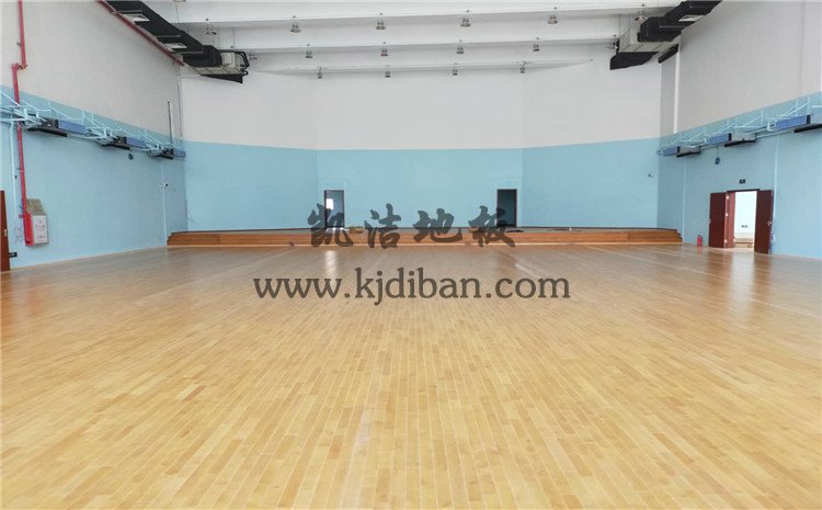 佛山南海區(qū)綠電能源有限公司體育館木地板項(xiàng)目-凱潔實(shí)木運(yùn)動(dòng)地板