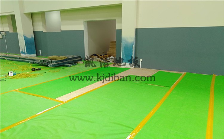 云南昆明五華區(qū)青少年宮籃球館木地板——凱潔運動木地板