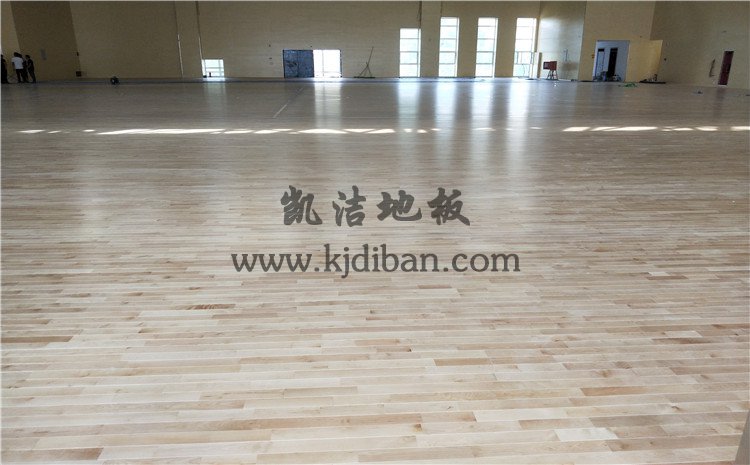 陜西神木第*高級中學(xué)體育館實木運動地板案例——凱潔實木運動地板廠家