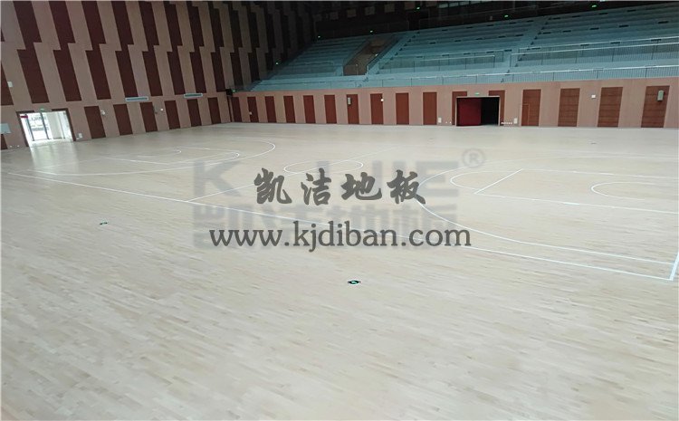 安徽宣城郎溪縣體育館木地板案例